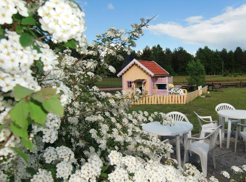 Smalandsbyn I Виммербю Экстерьер фото